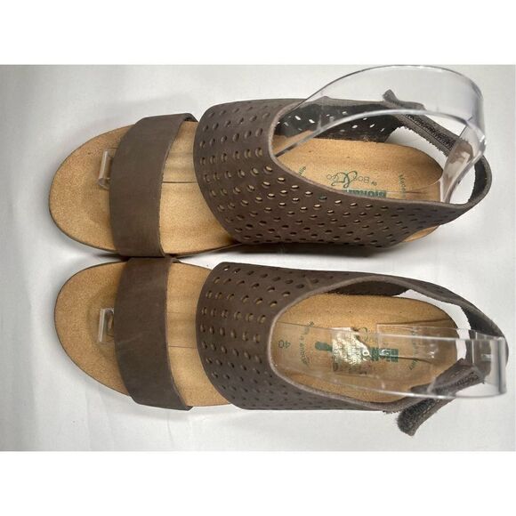 BioNatura Cameo Leather Sandal in Dark Brown size 40 or US 9. - Picture 3 of 14